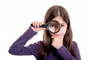 girl-with-magnifying-glass-21